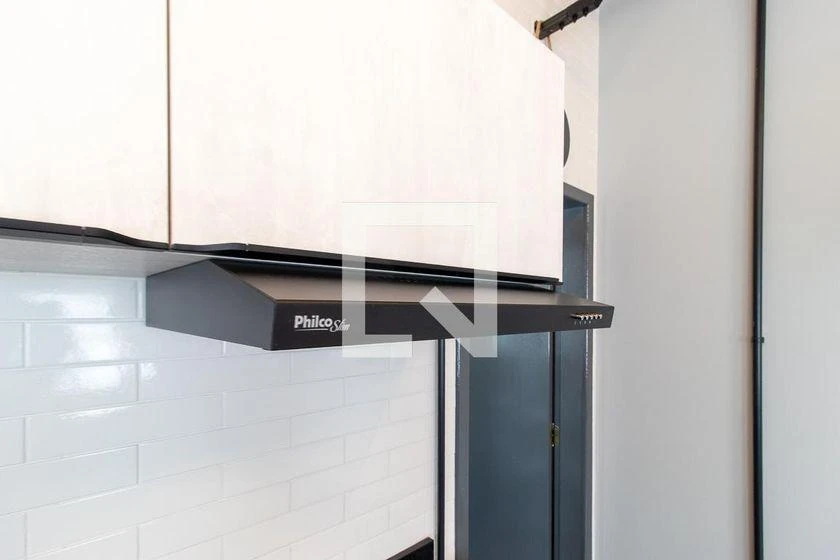 One-bedroom apartment with a washing machine in Curitiba — photo 23