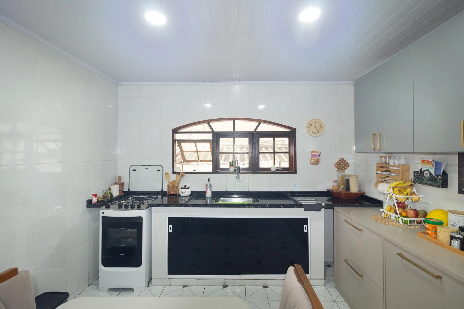 Будинок 120 м² із садом та балконом із грилем — photo 23