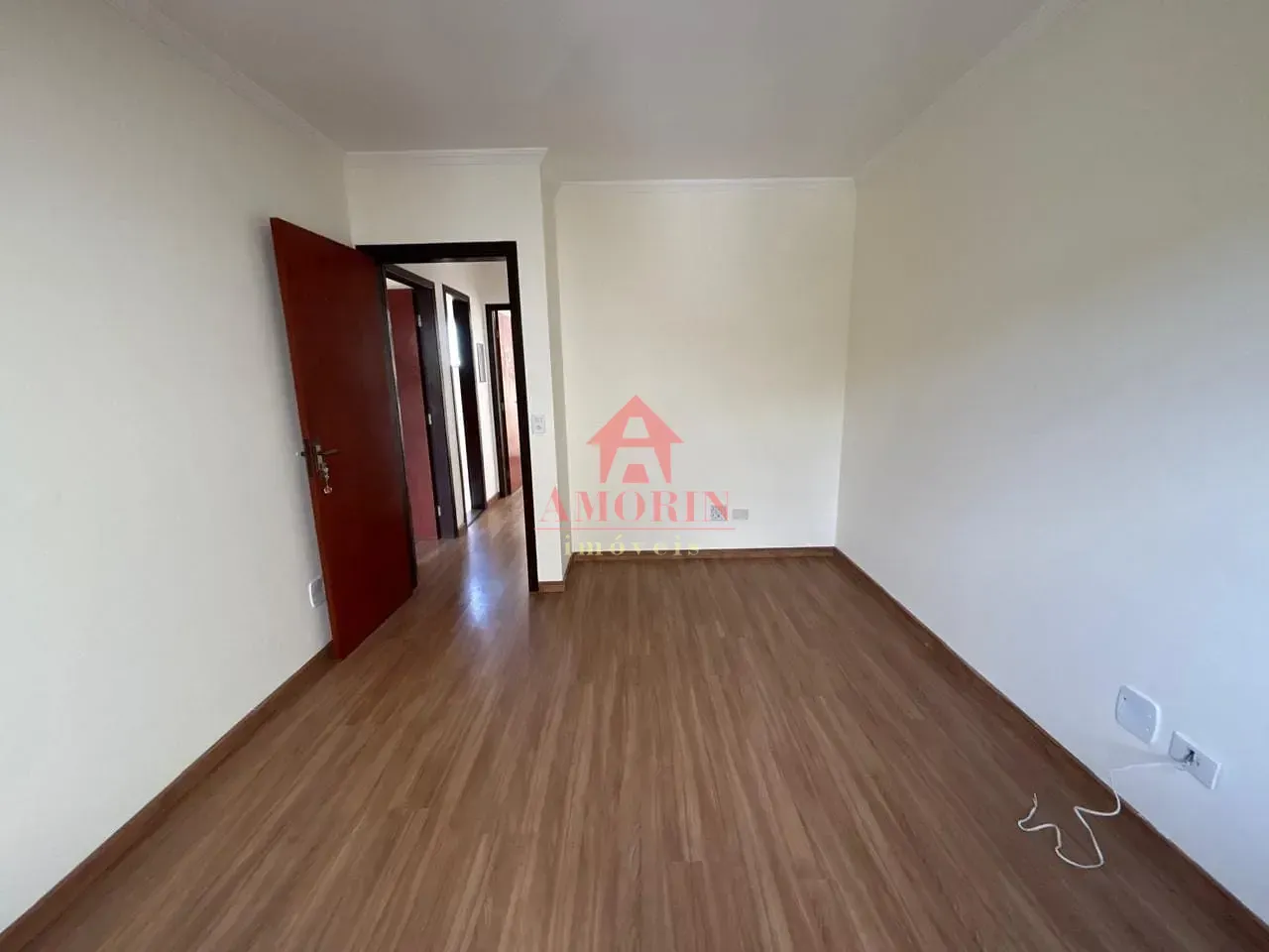 3-bedroom house with a grill on the balcony in Curitiba — photo 12