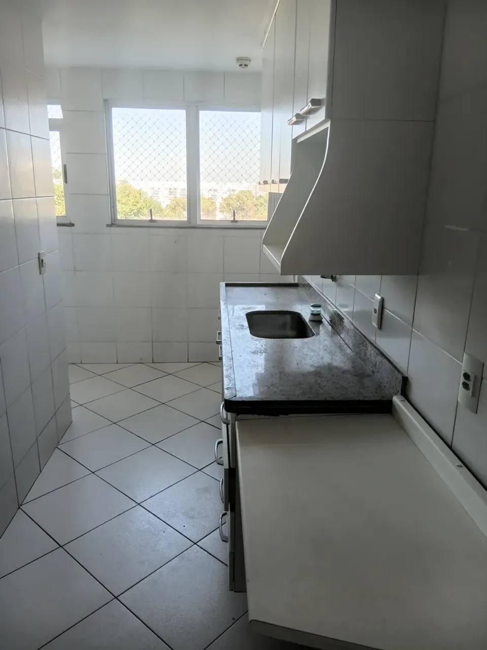 3-bedroom apartment with built-in wardrobes — photo 2