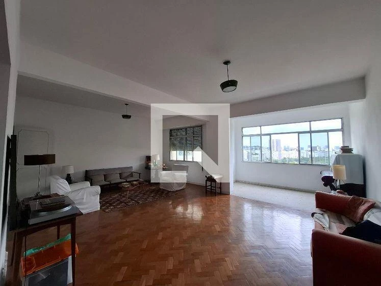 3-bedroom apartment with a water view in Rio de Janeiro — photo 4