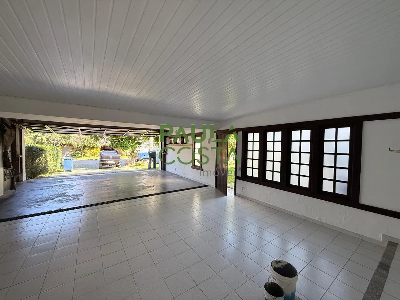 Furnished house with 5 bedrooms and 756 m² plus 4 parking — photo 41