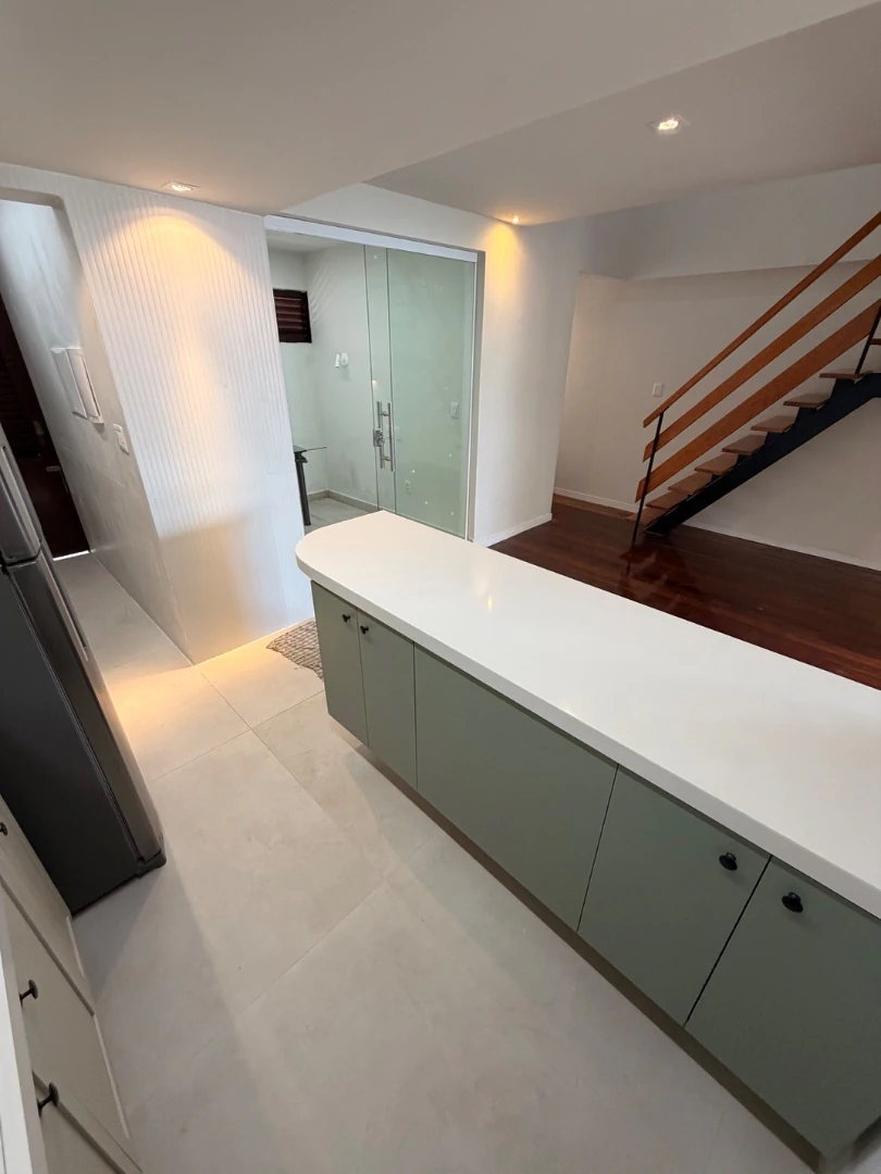 3-bedroom apartment with a washing machine — photo 15