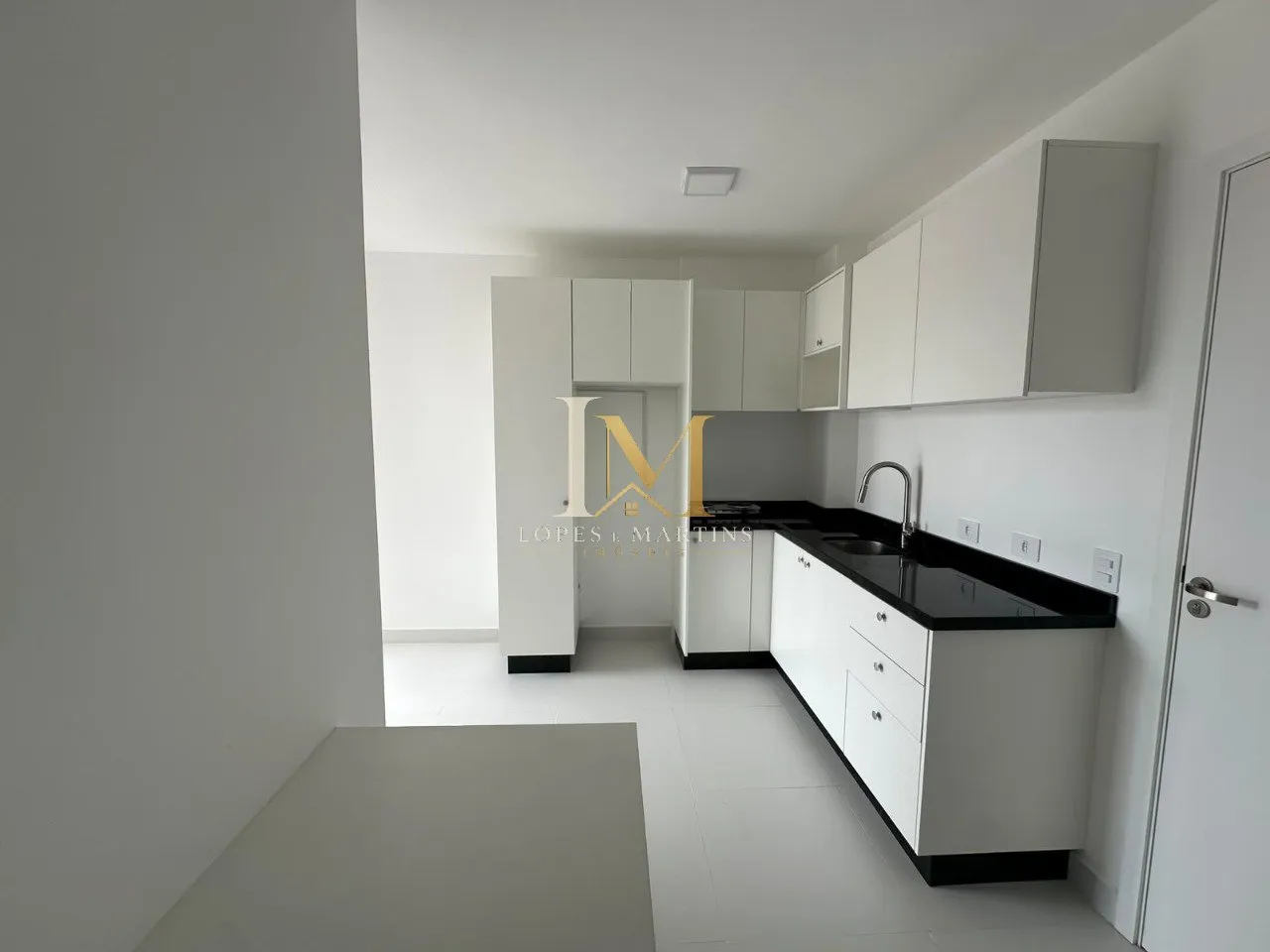 Пральна машина та 2 спальні: квартира 42 м² — photo 16