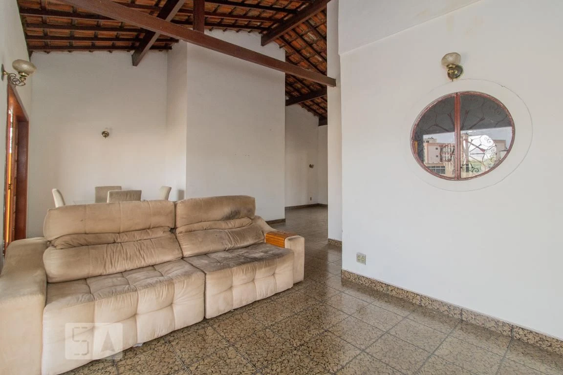 Rental house with 4 bedrooms and a private garden — photo 55