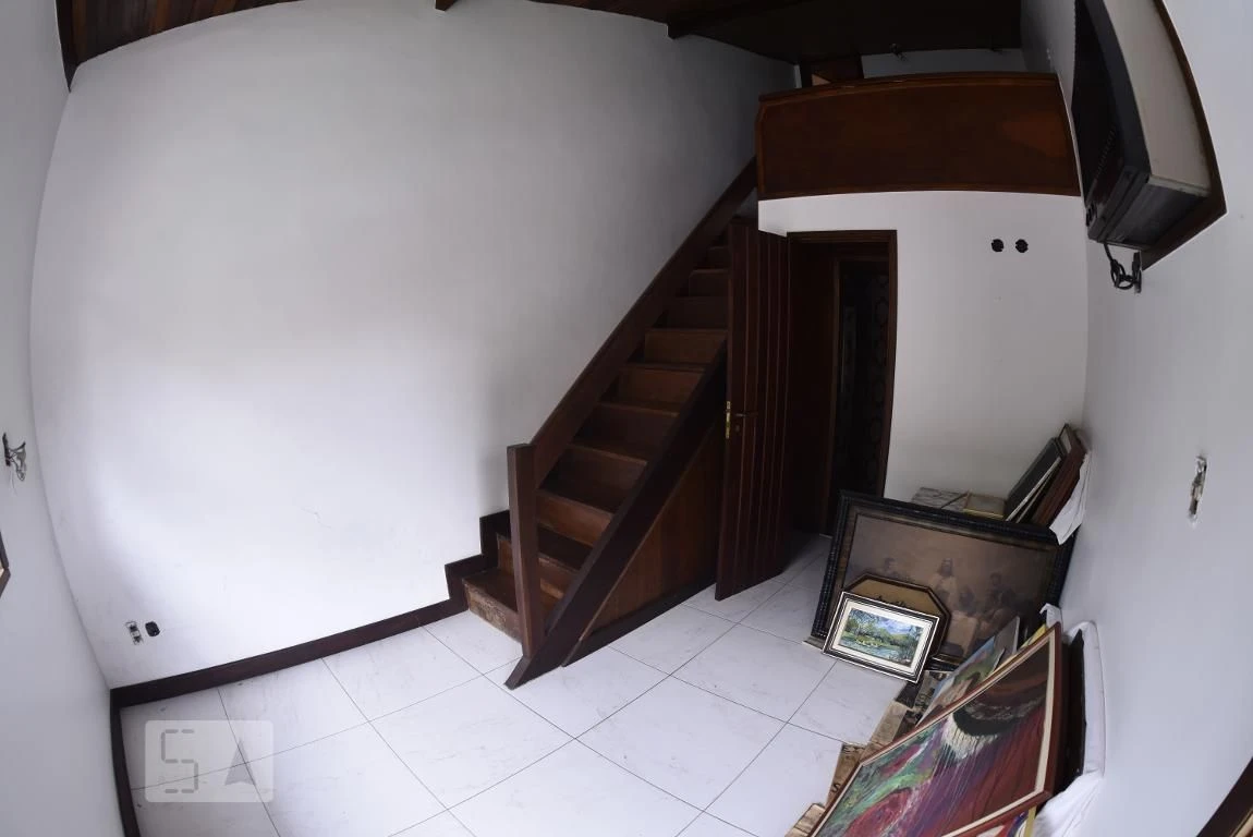 Casa com 4 quartos e 6 banheiros, com cozinha independente — photo 98