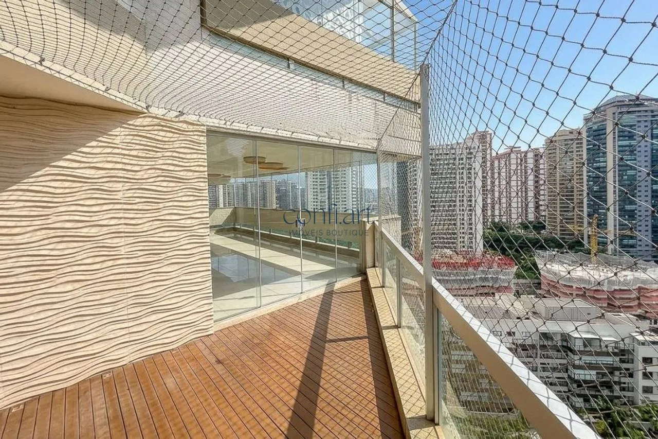 Apartamento, 300 m², com jacuzzi — photo 12