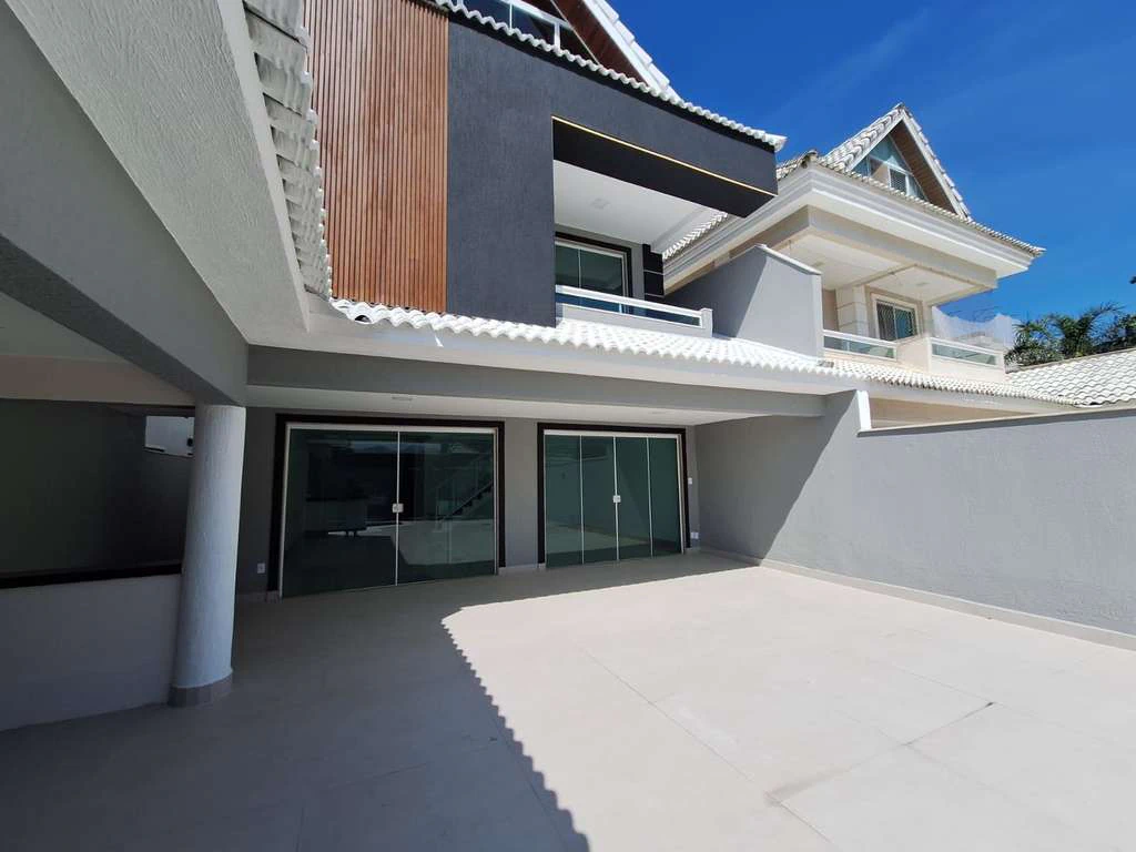 House with 4 ensuites and open-plan kitchen, 296 m² — photo 14