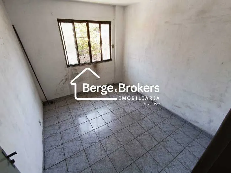 Residential house with a separate kitchen and 2 bedrooms — photo 7