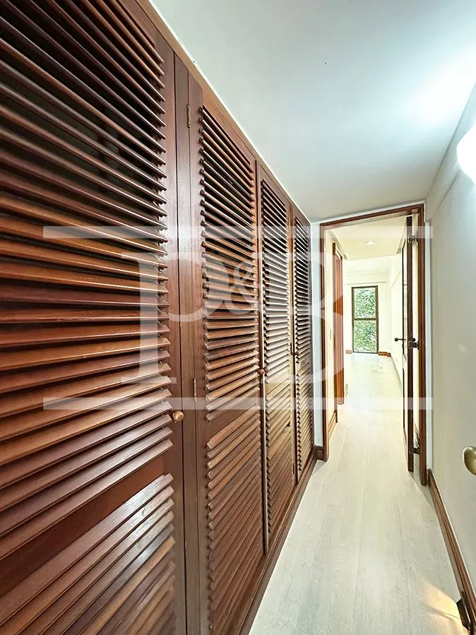Apartamento com 4 dormitórios, 4 banheiros e varanda — photo 34