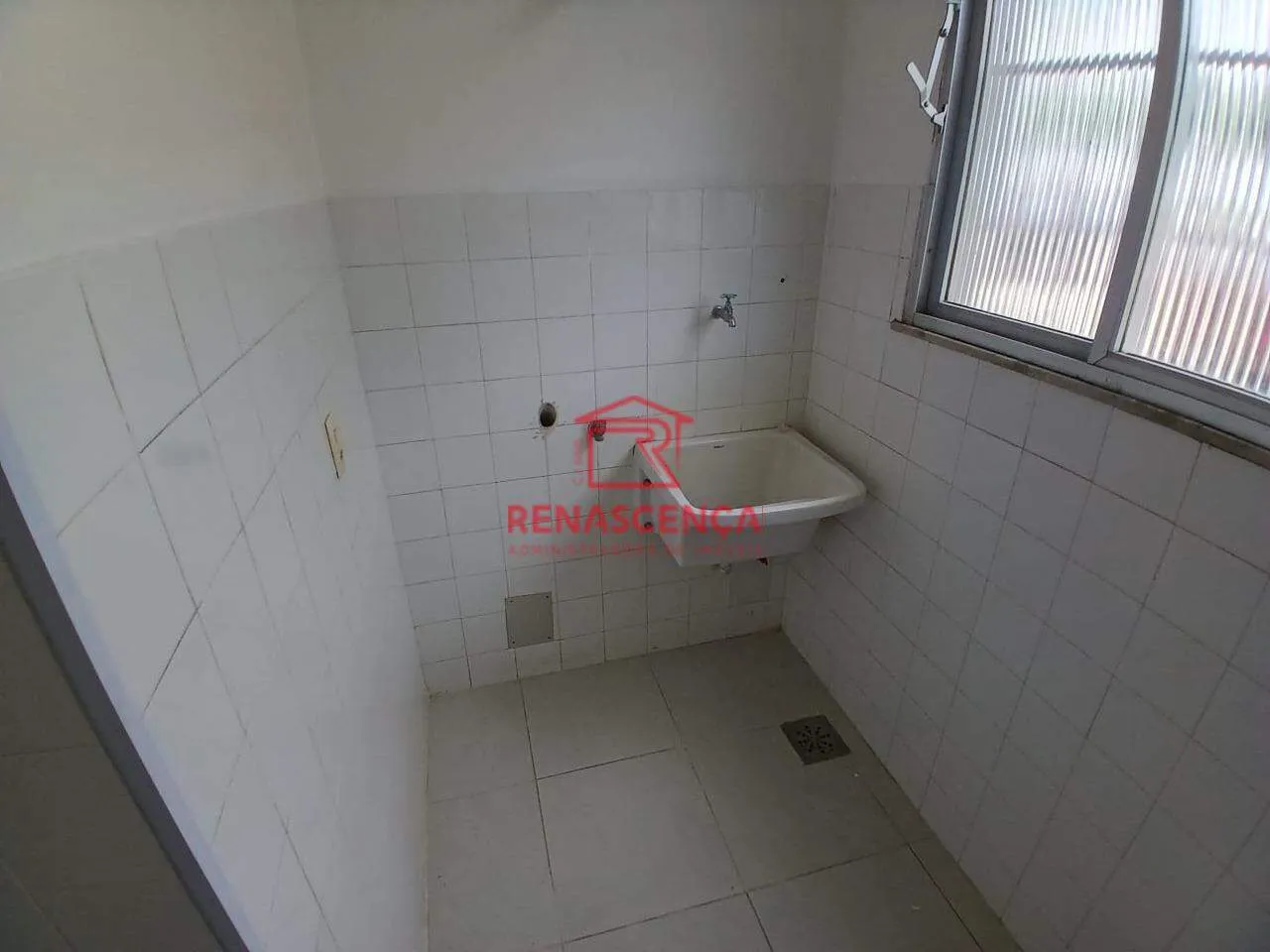 Apartamento de 2 quartos em condomínio com academia — photo 3