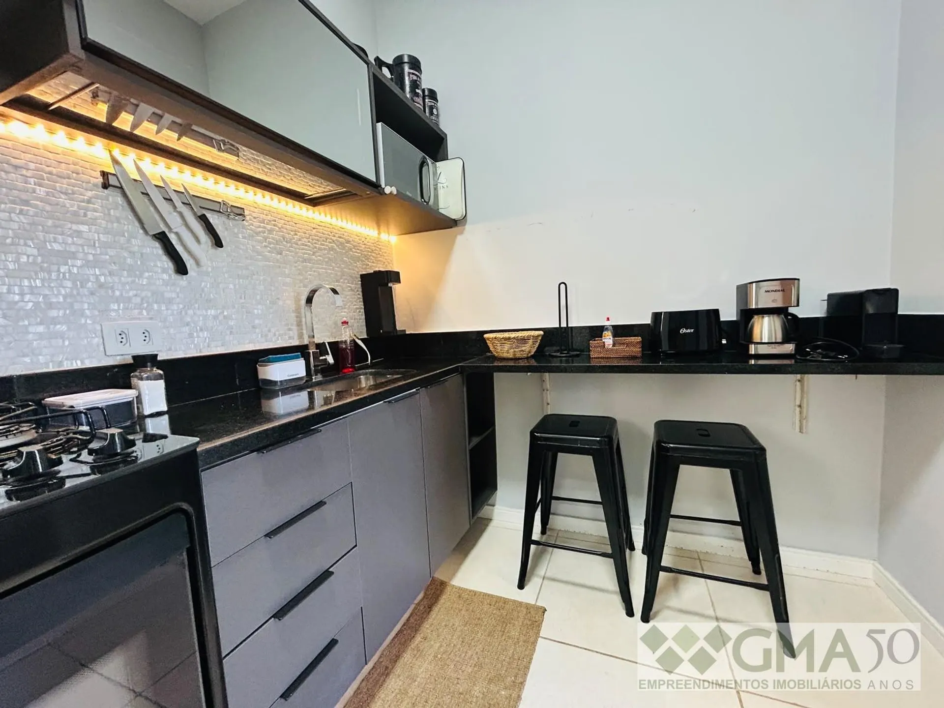 Furnished 90 m² apartment with 2 bedrooms and green views — photo 3
