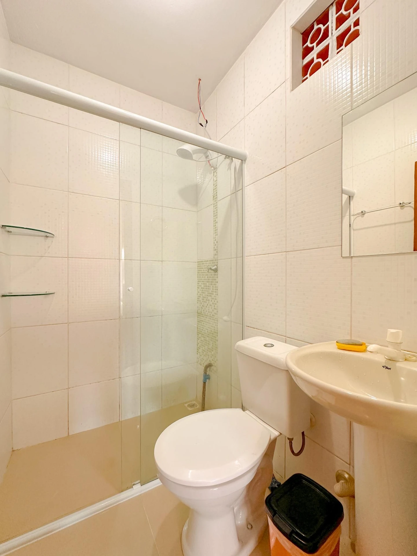 Apartamento amueblado de 1 dormitorio con balcón — photo 23