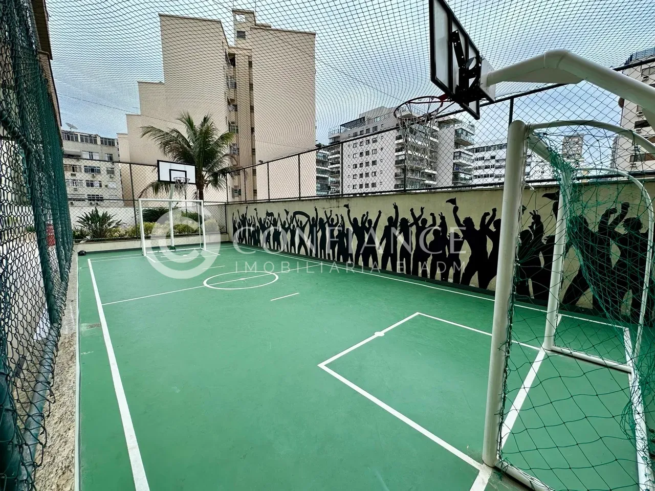 Дуплекс-пентхаус с 2 спальнями и балконом с грилем — photo 60