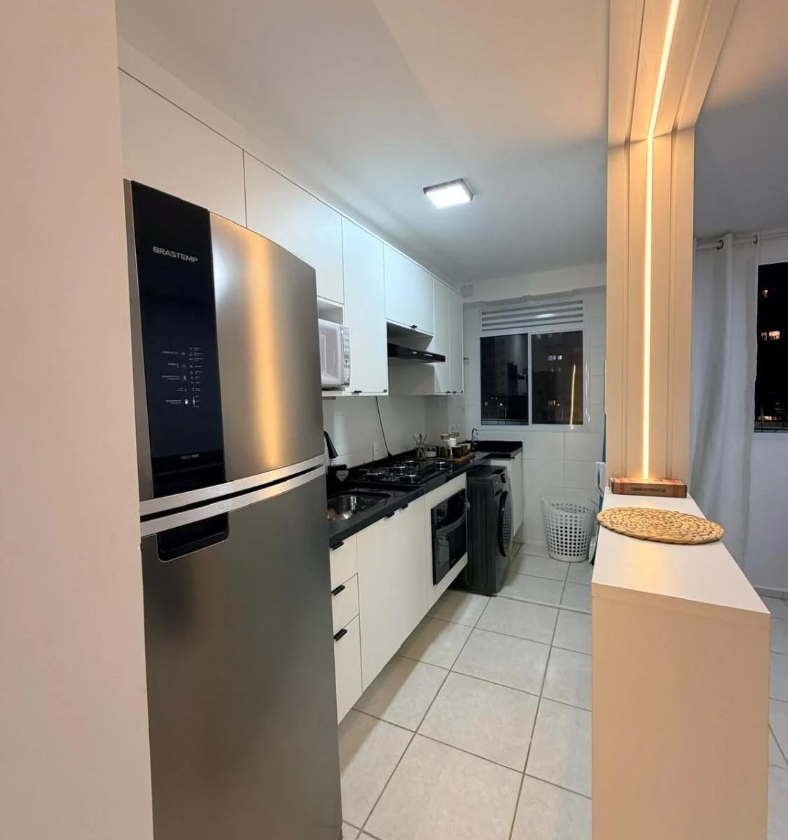 Квартира 57 м² з робочим місцем та пральною машиною — photo 9