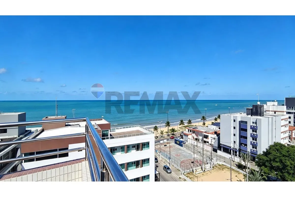 Water view in a one-bedroom apartment, 33 m² — photo 13