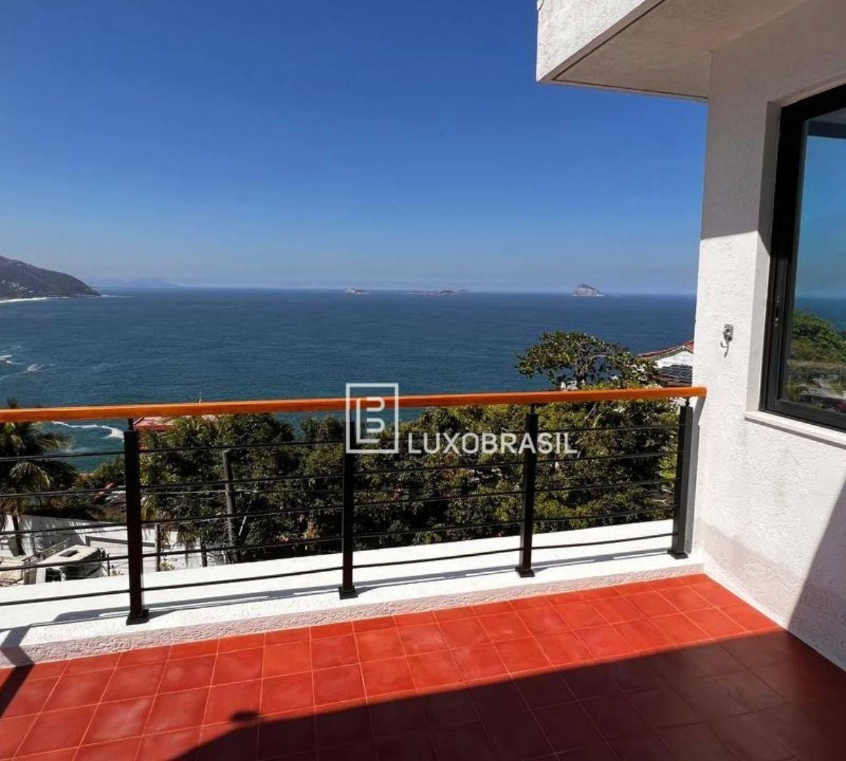 Casa sin muebles de 422 m², 3 dormitorios y 1 plaza — photo 10