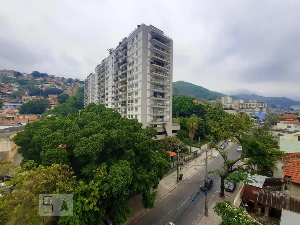 2-bedroom apartment with a mountain view in Rio de Janeiro — photo 13