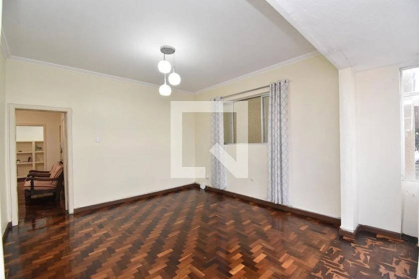 Apartment with no parking, 3 bedrooms and 2 bathrooms — photo 7