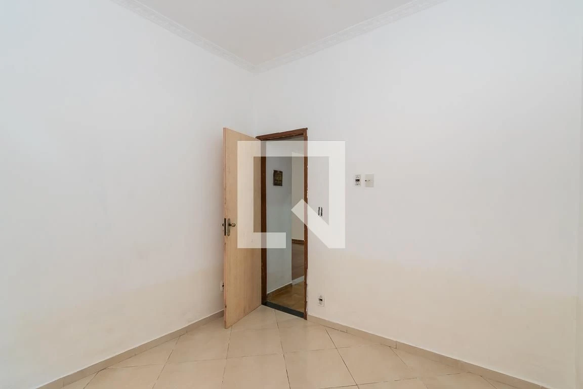 Casa para locação com 3 quartos, 2 banheiros e 1 vaga — photo 29