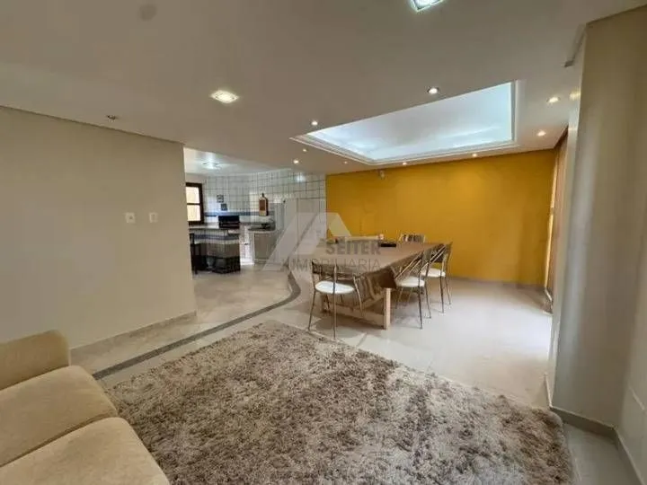 Casa amueblada con 5 dormitorios y 480 m² — photo 41