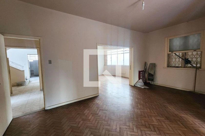 Casa de 630 m² com 5 quartos e 3 banheiros — photo 37