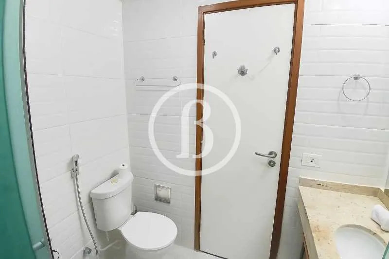 59 m² apartment with a jacuzzi and a water view — photo 18