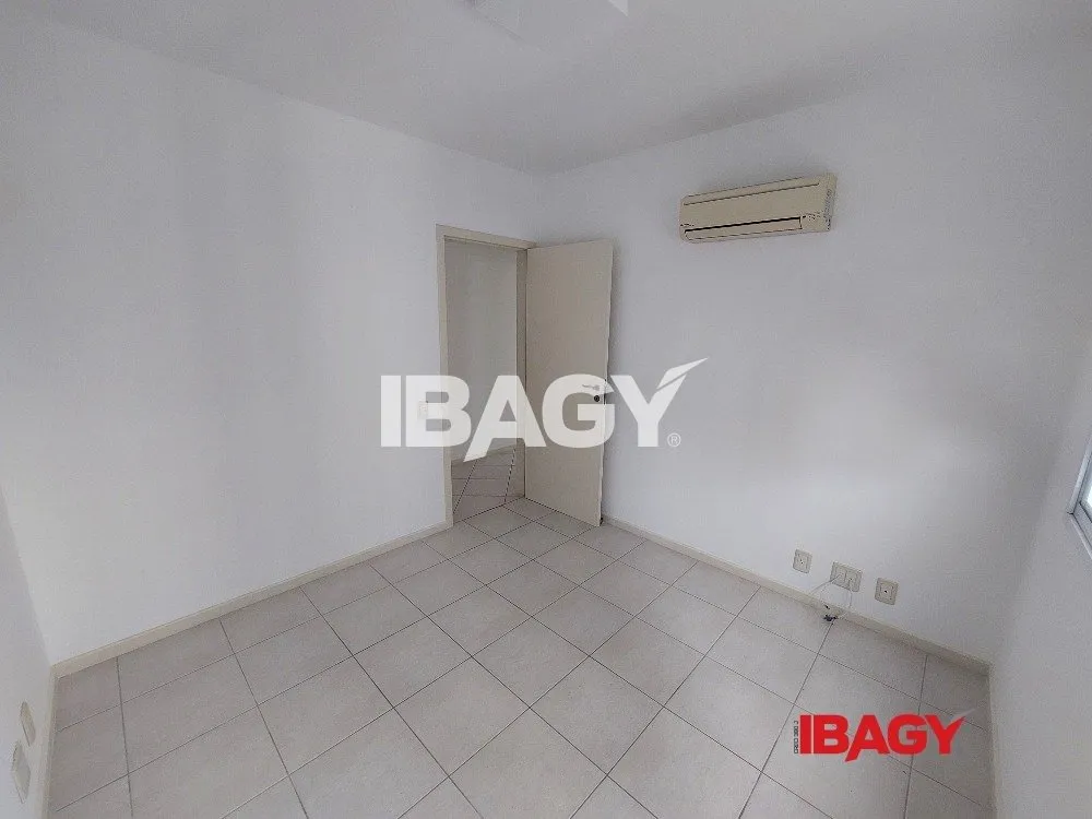 Мебльована квартира 151 м² з 3 спальнями — photo 17