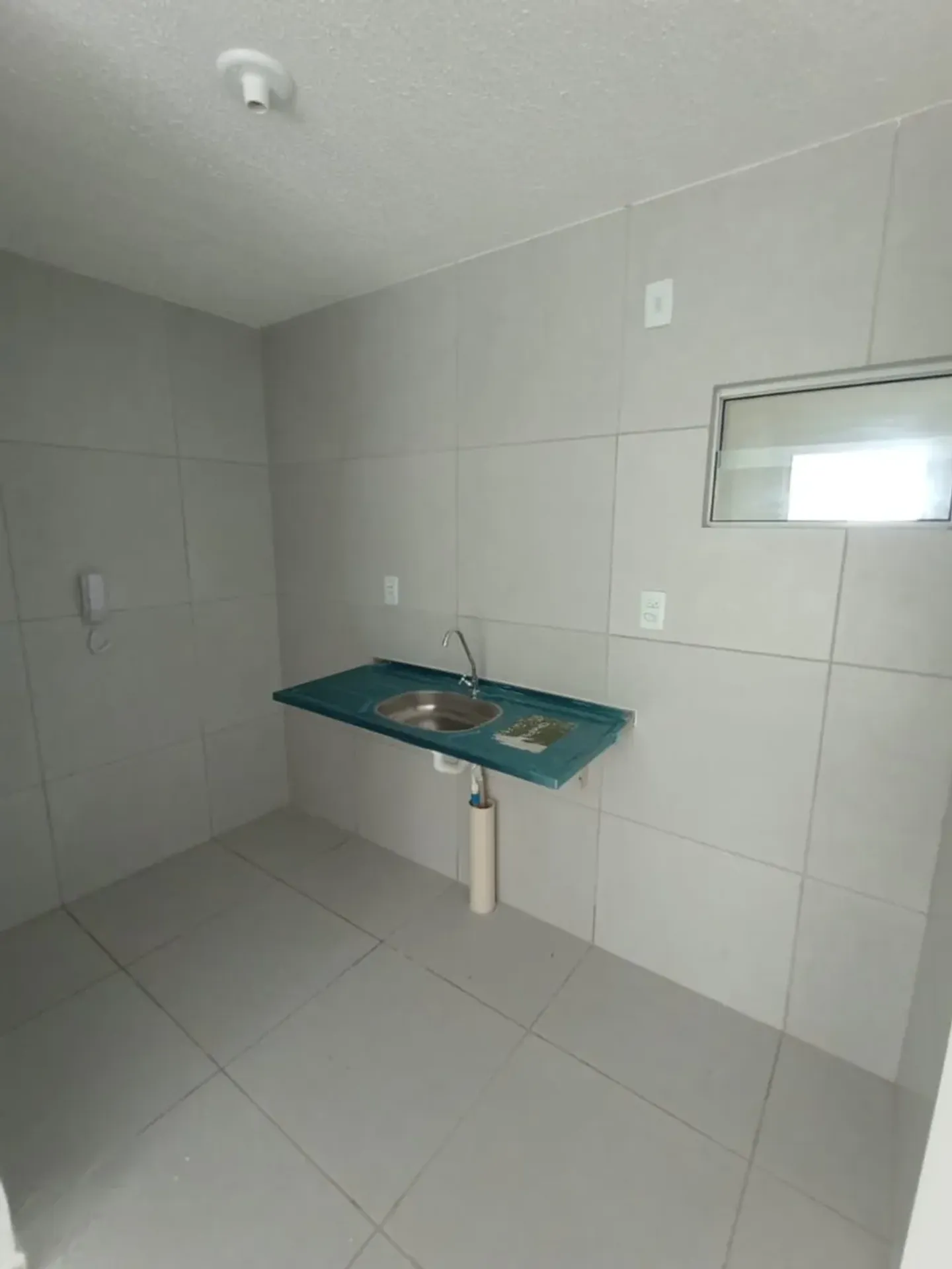 2-bedroom apartment in a building with a pool — photo 2
