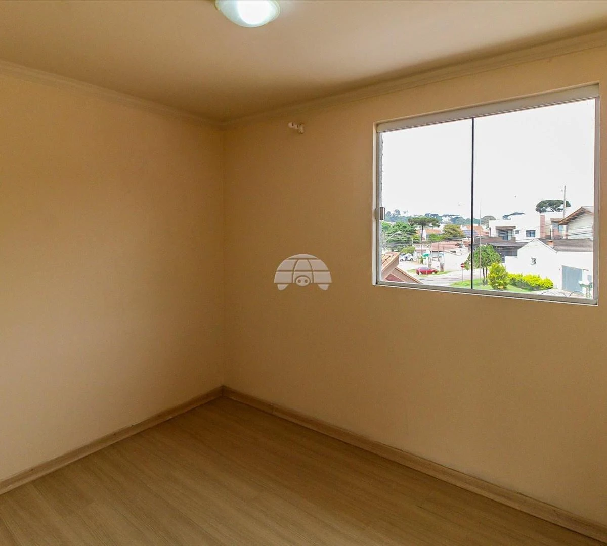3-bedroom, 100 m² house in Curitiba — photo 33
