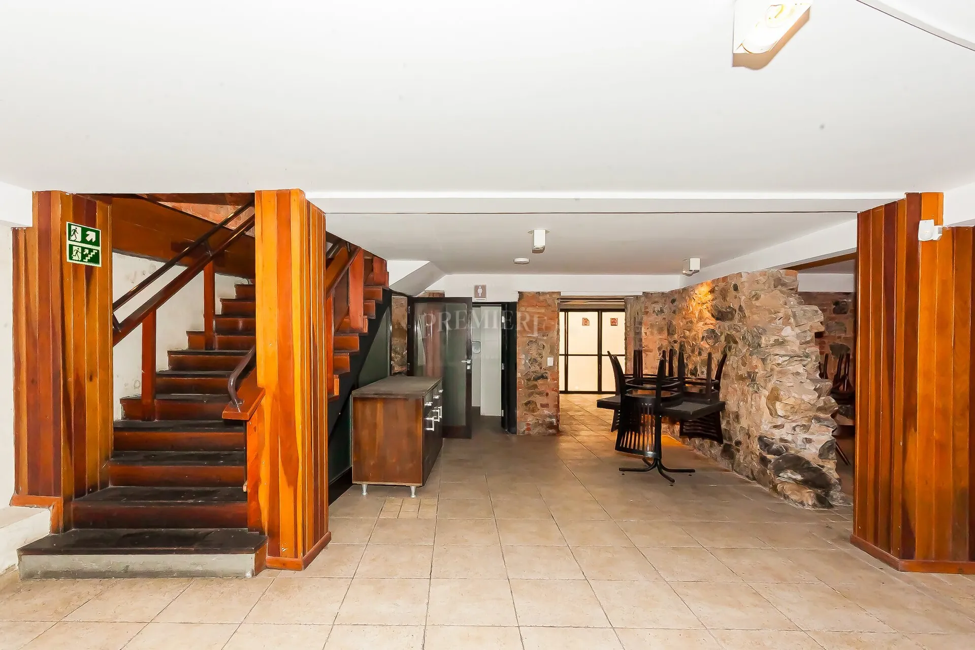 Будинок: 5 спалень, 452 м² — photo 12