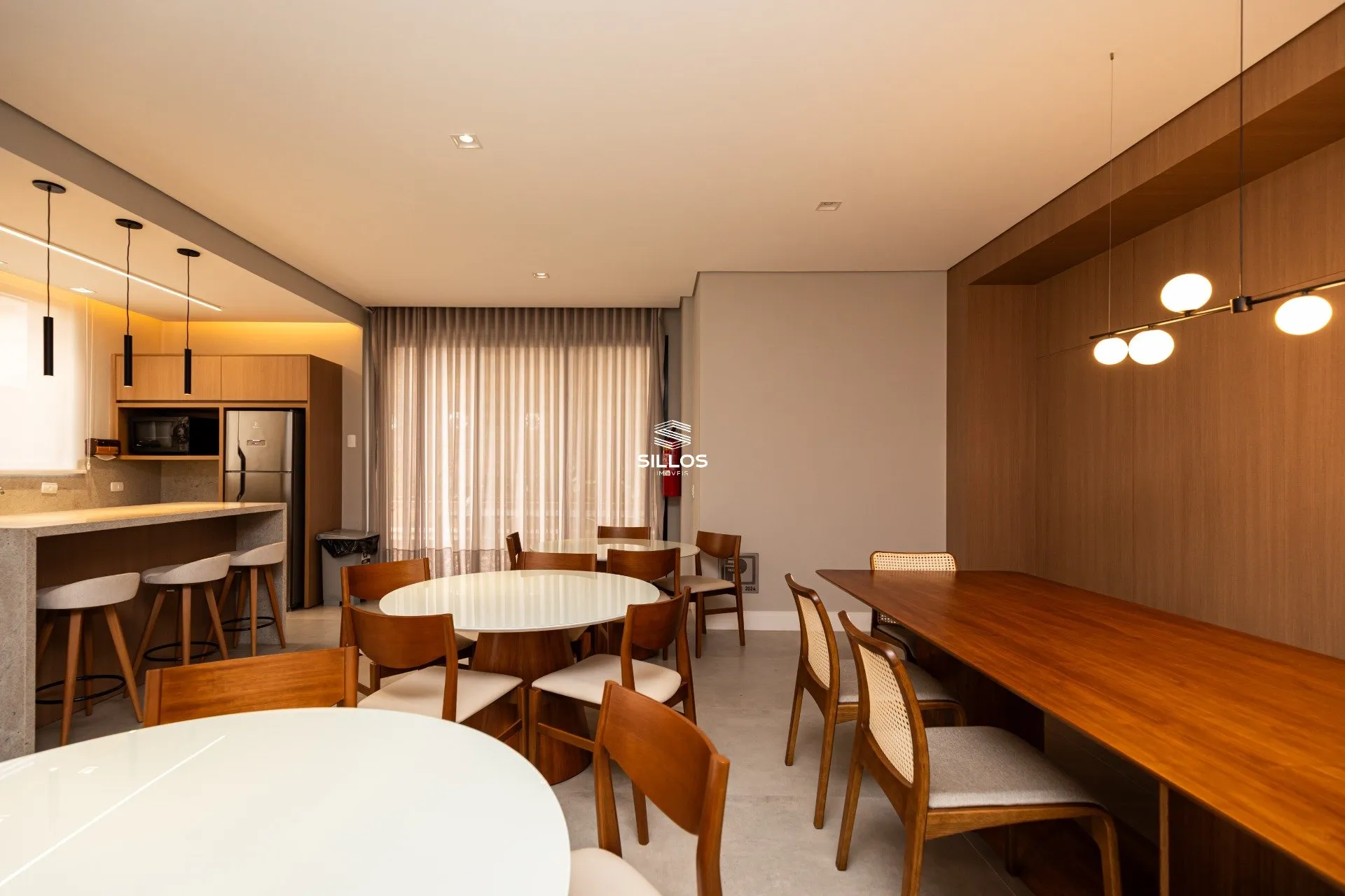 One-bedroom apartment with a washing machine — photo 5
