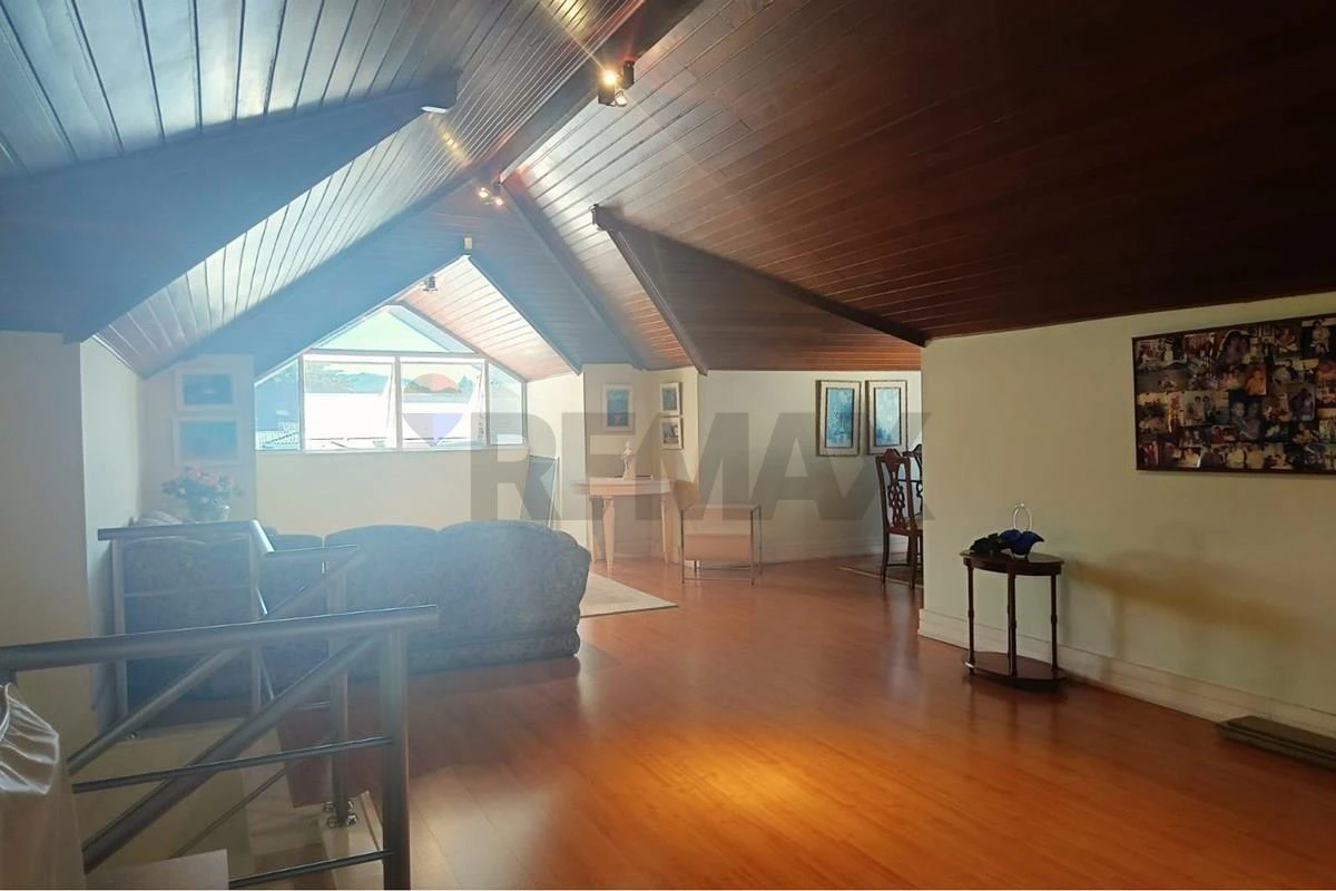 Furnished house with private garden and 5 parking spots — photo 44