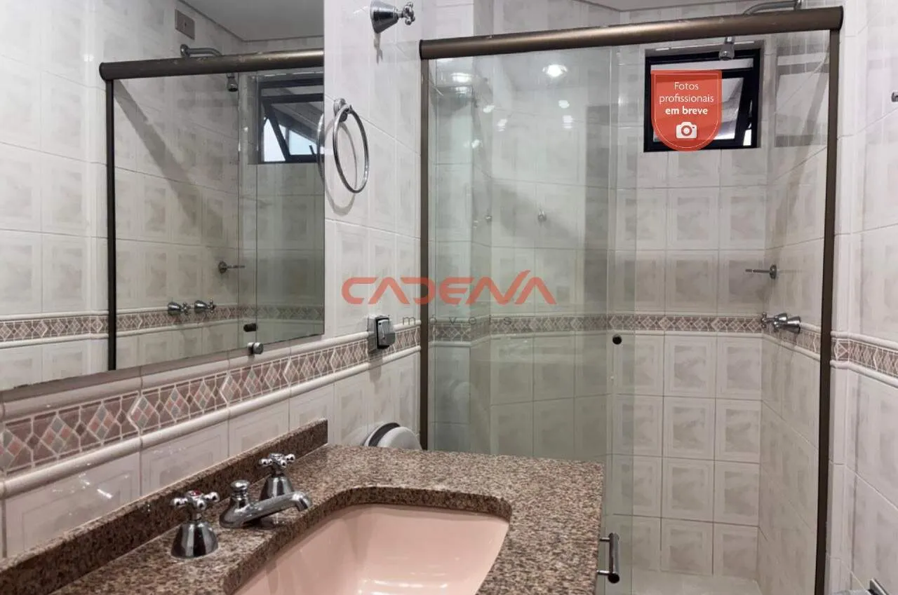 Departamento de 2 dormitorios con balcón cerrado con vidrio — photo 17