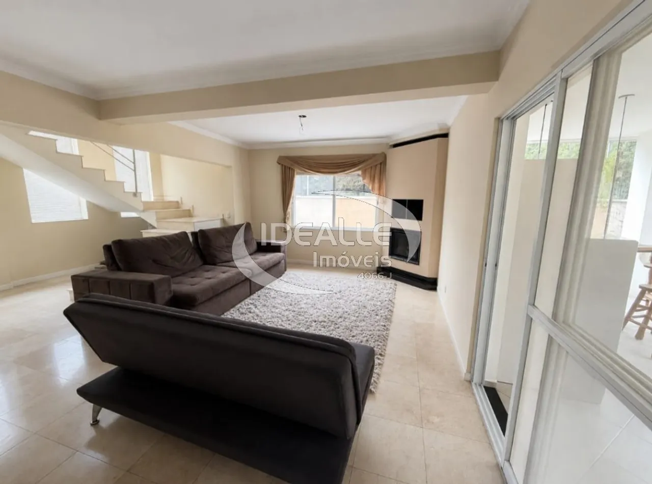 House with 3 bedrooms and private garden, 200 m² — photo 4