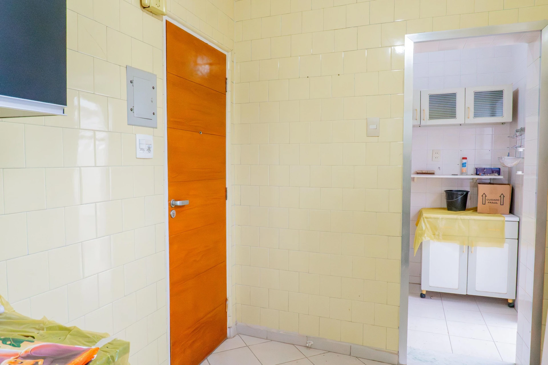 Apartamento com piso de madeira ou laminado, Grajaú — photo 13