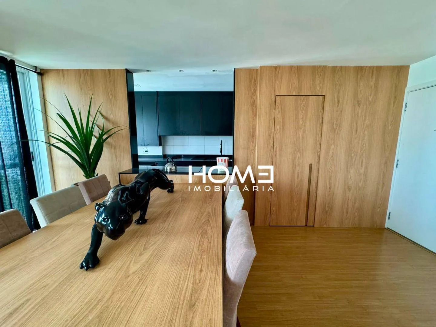 Cobertura mobiliada com 4 dormitórios e 235 m² — photo 4