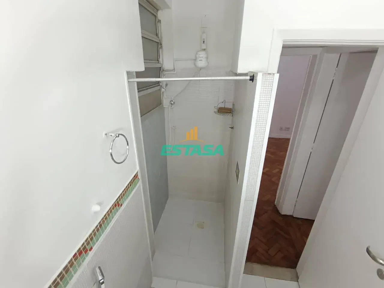 Дерев'яна підлога або ламінат та 2 спальні: квартира 75 м² — photo 17