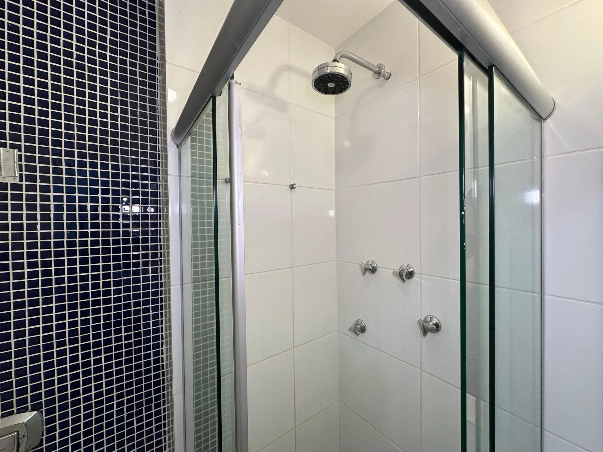 Квартира 82 м² із заскленим балконом та видом на гори — photo 65