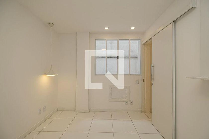1-bedroom apartment with 44 m² — photo 15