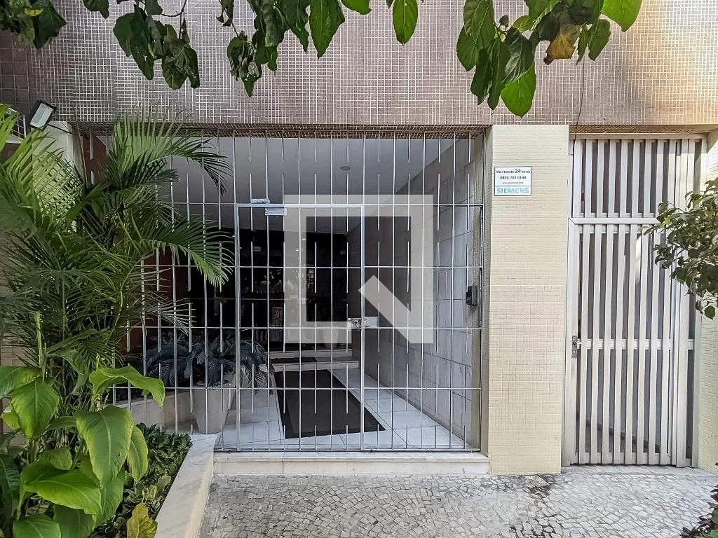 3-bedroom apartment with a mountain view in Rio de Janeiro — photo 31