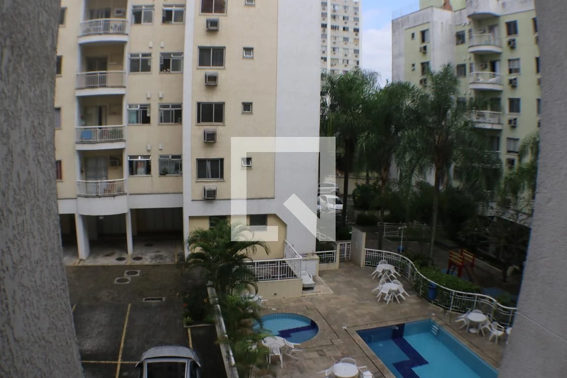 Private pool in a 2-bedroom apartment, 65 m² — photo 5