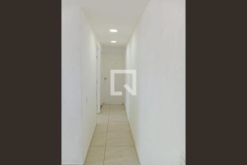 50 m² 1-bedroom apartment with fitted kitchenette and parking — photo 12
