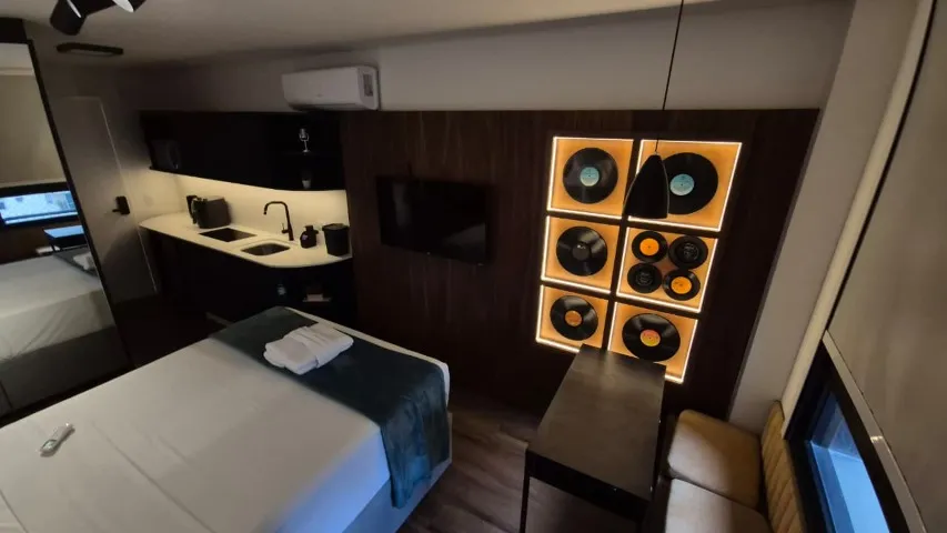 Furnished apartment, 19 m², with a home office — photo 7