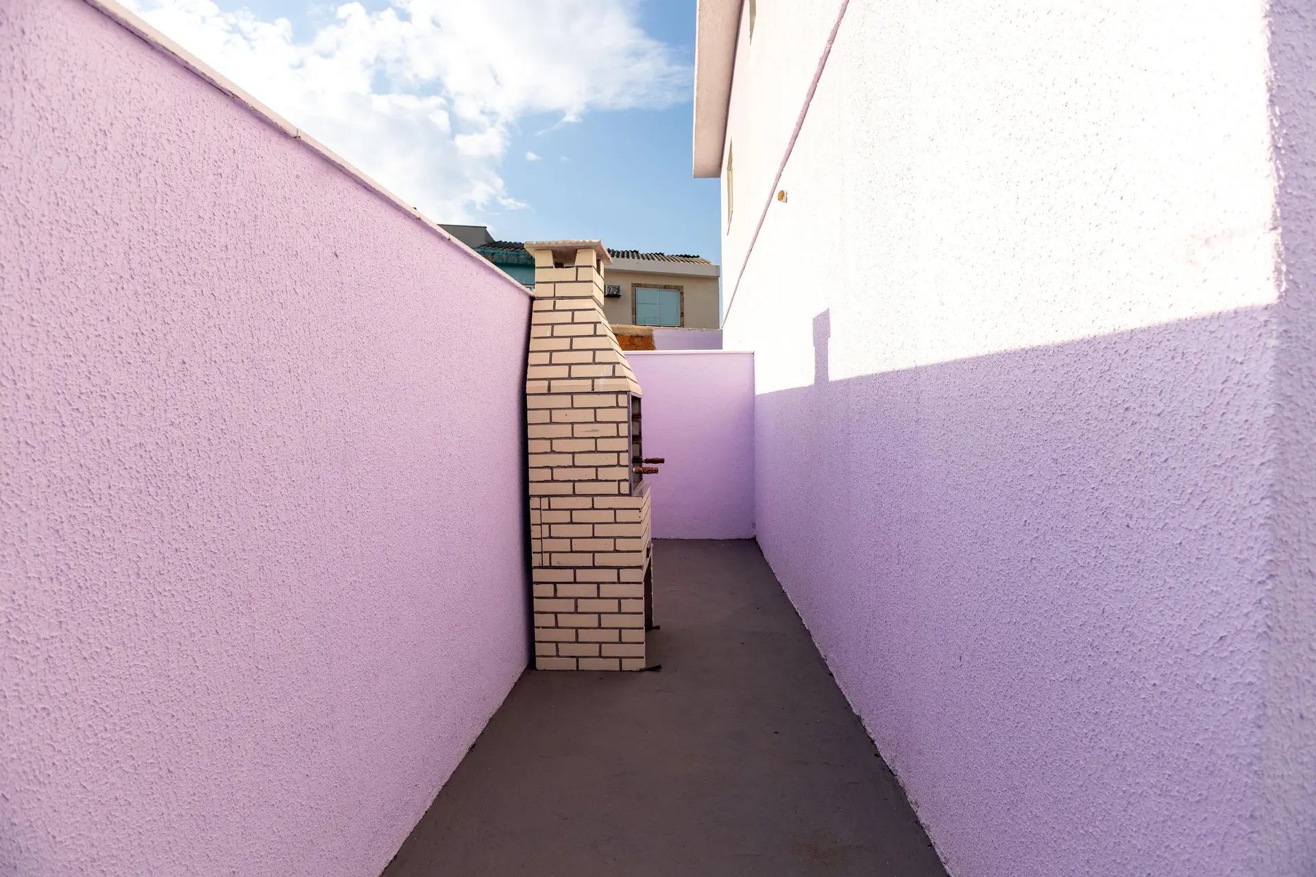 2-bedroom house with a private BBQ — photo 37