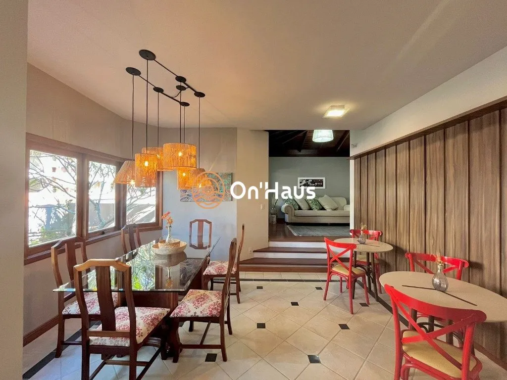 Furnished house with 4 bedrooms and 840 m² — photo 6