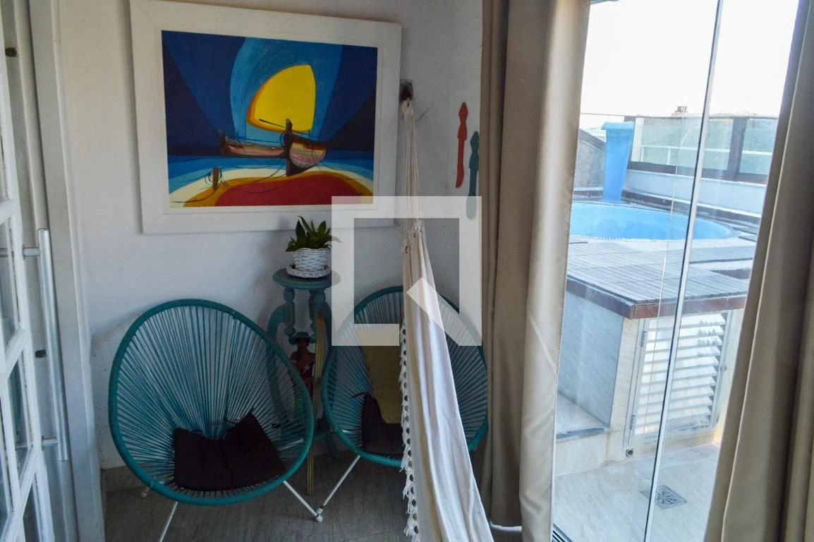 3-bedroom apartment with a bathtub — photo 16