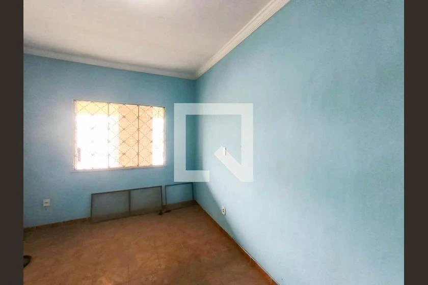 Home office in a 2-bedroom house, 215 m² — photo 37