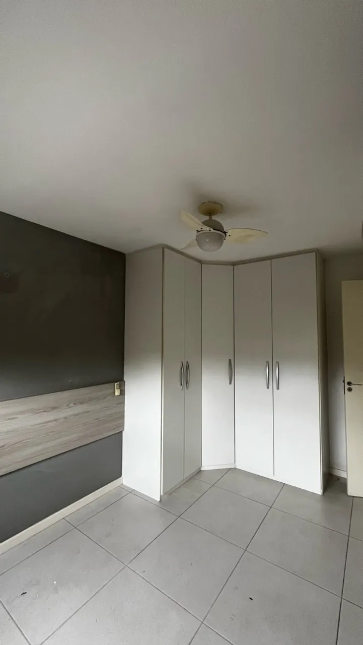 2-bedroom apartment in a building with a gym — photo 3