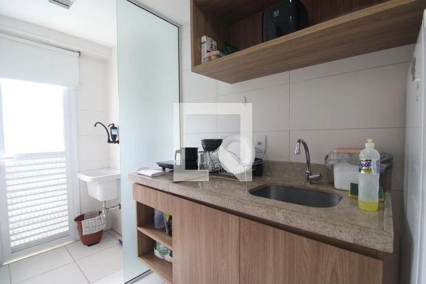Apartamento amueblado de 40 m² con 1 dormitorio y balcón — photo 10